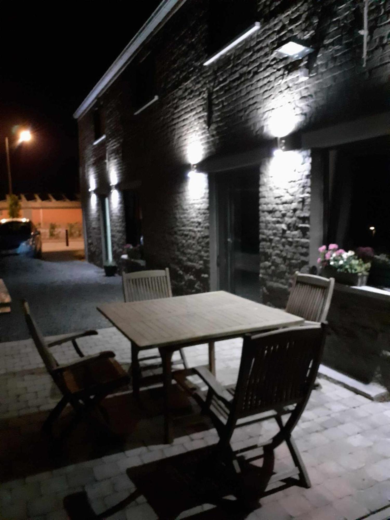 Les Gites Du Ravel Soignies Esterno foto